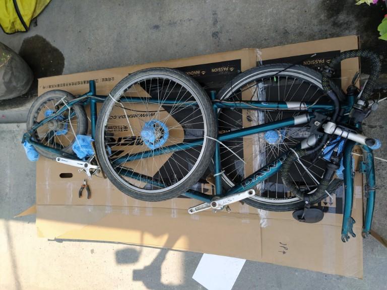 Tandem bike shop box