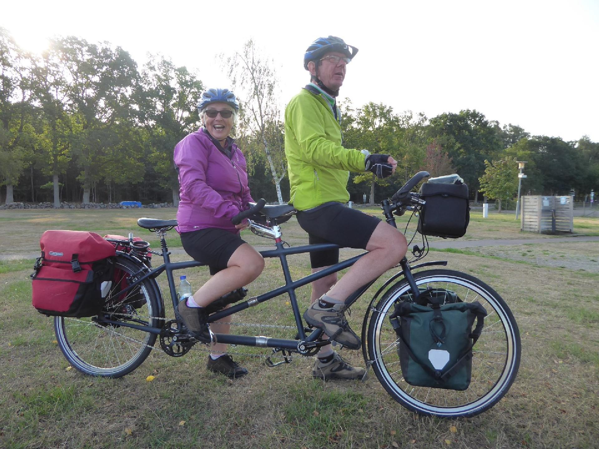 tandem cycle group