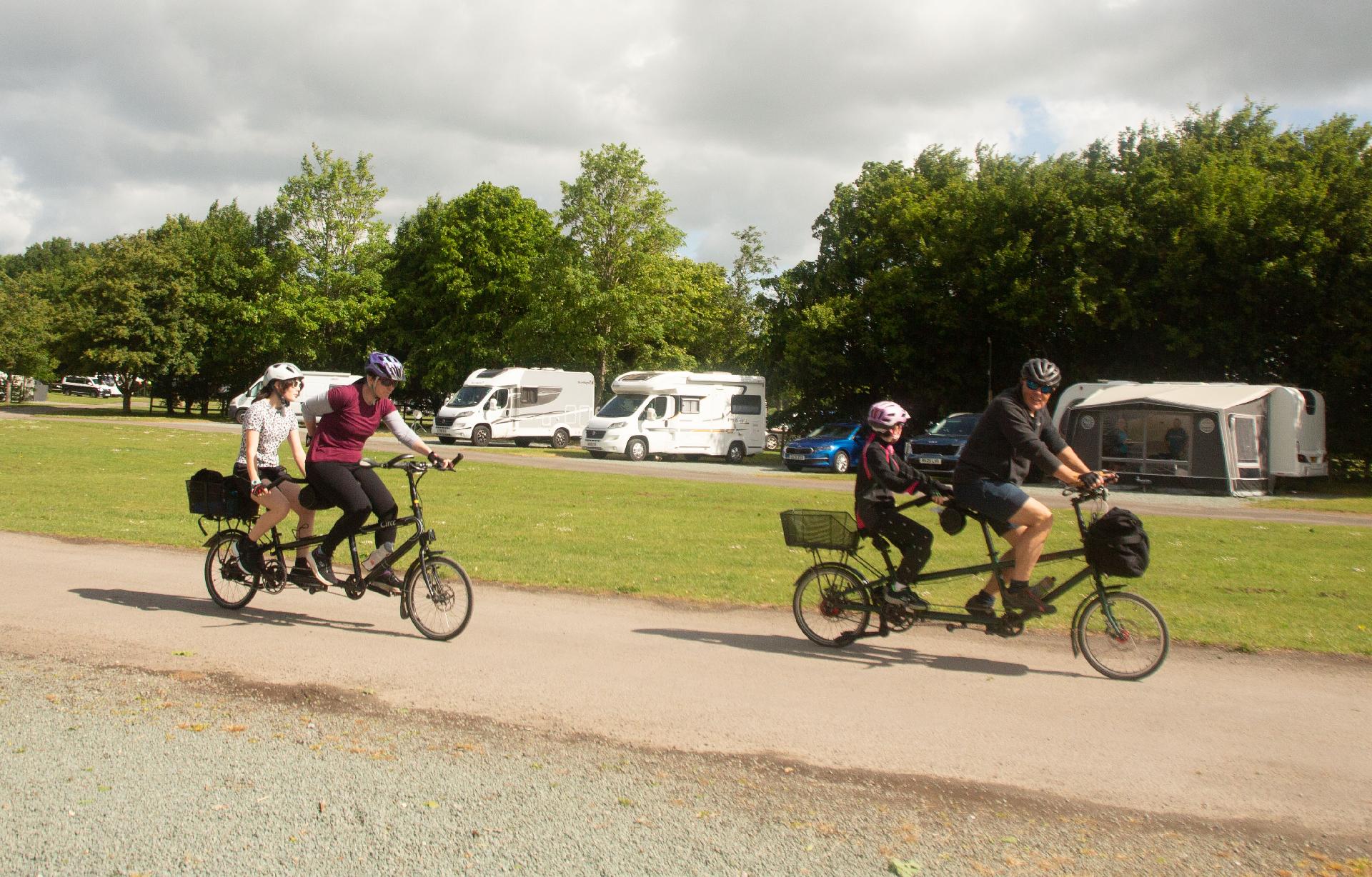 28.05.25 Martin. Louise, Marielle and Maeve Hook leave the campsite
