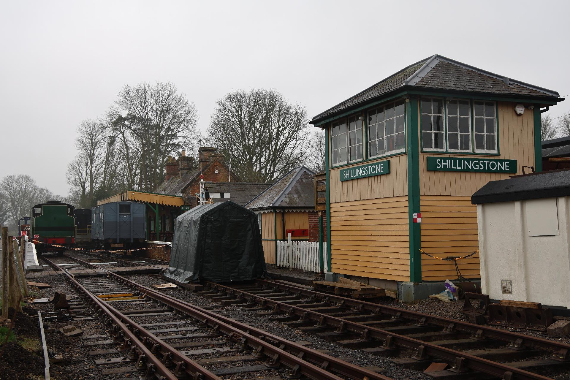 Shillingston Station
