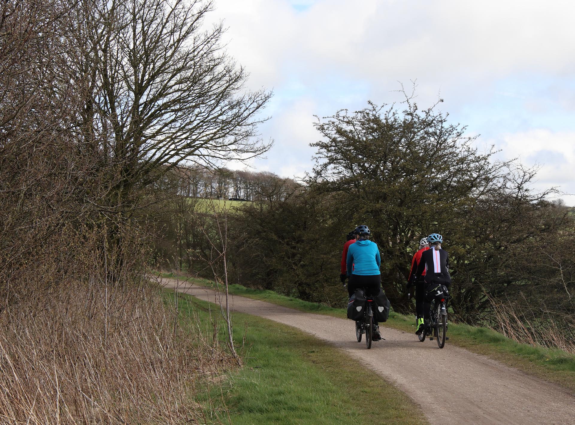 Anne-Marie Goldsmith and Claire Vincent on the Tissington Trail