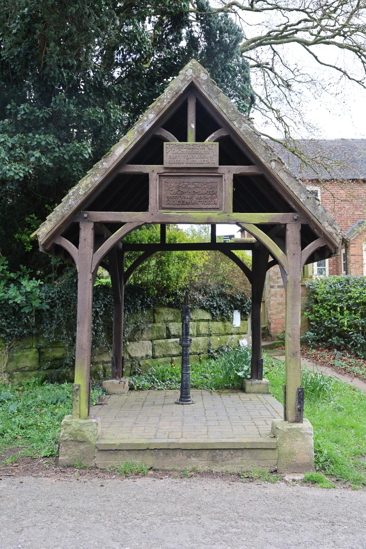 Church commemoration to queens at Marston Montgomery